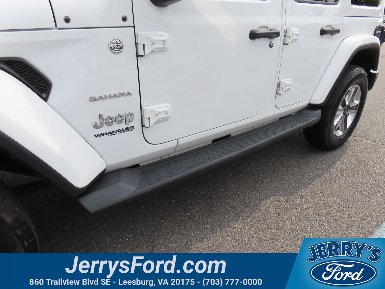 Used 2020 Jeep Wrangler Unlimited Sahara AWD/4WD image 10