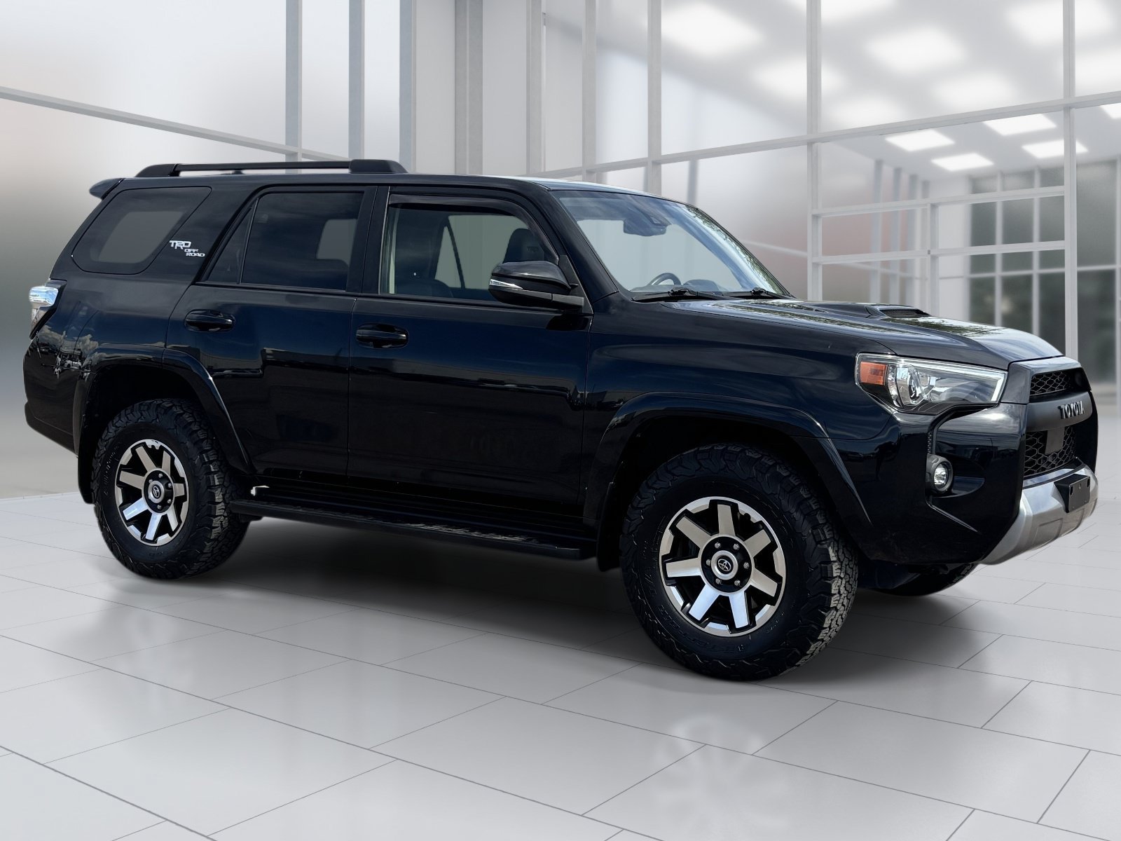 Used 2021 Toyota 4Runner TRD Off-Road Premium AWD/4WD image 8