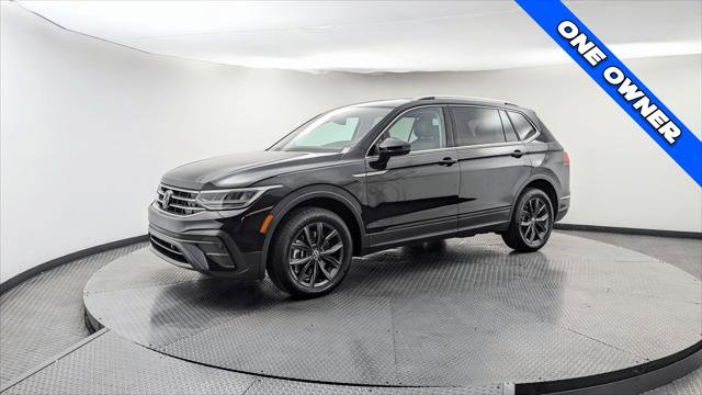 Used 2022 Volkswagen Tiguan SE image 2