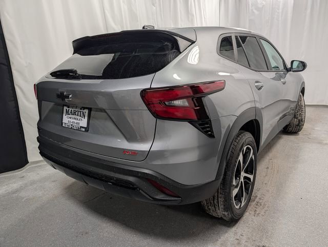 New 2026 Chevrolet Trax RS w/ Driver Confidence Package image 3