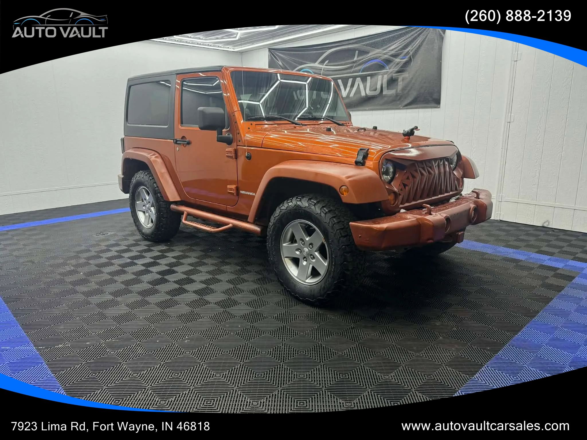Used 2011 Jeep Wrangler Rubicon w/ Dual Top Group