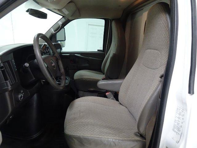 Used 2014 GMC Savana 3500 image 21