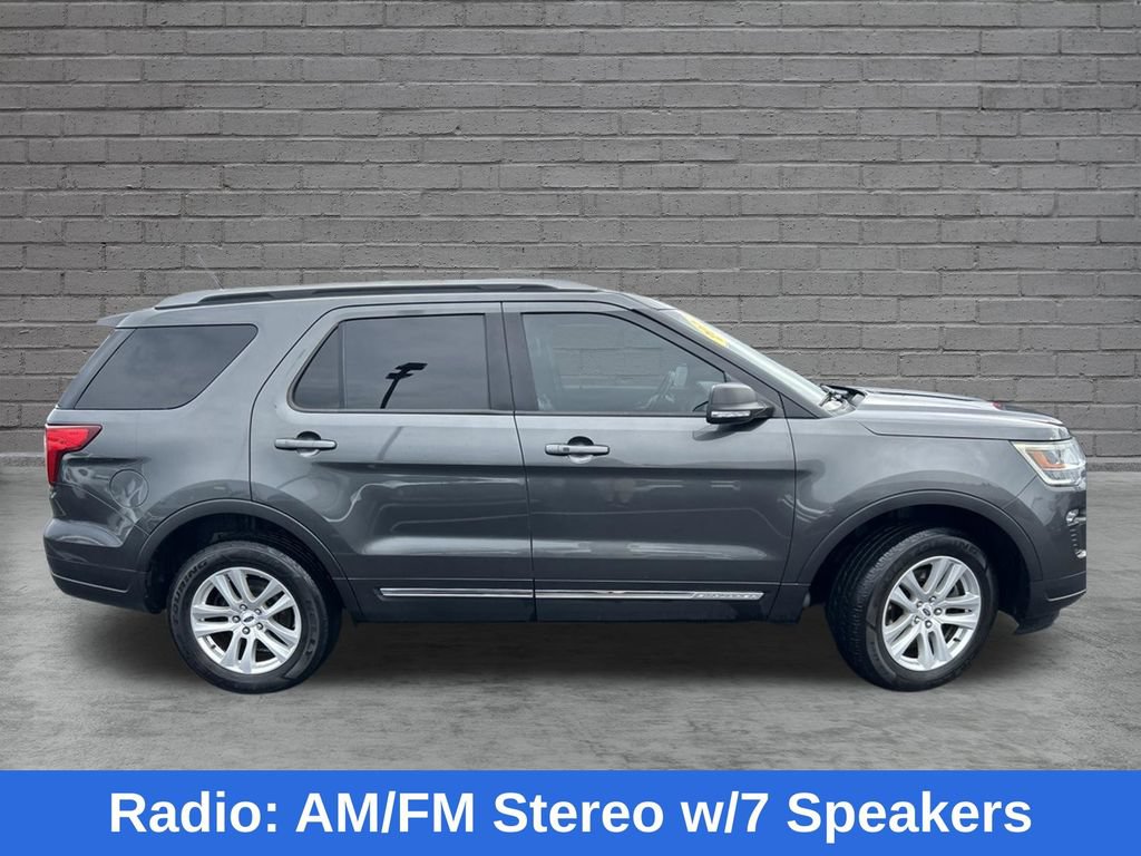 Used 2019 Ford Explorer XLT w/ Equipment Group 202A AWD/4WD image 9