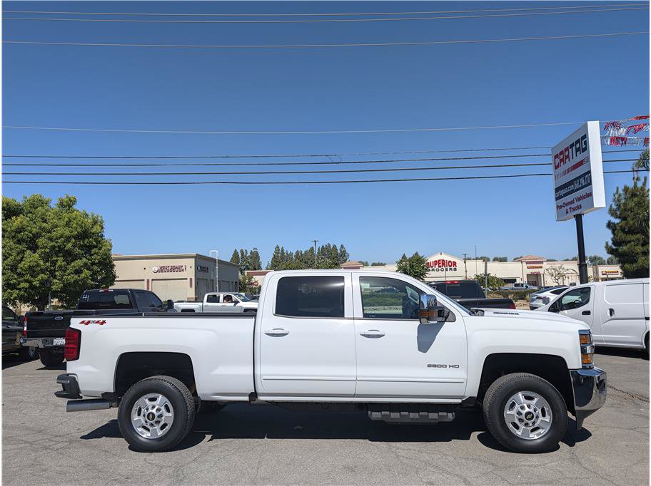 Used 2018 Chevrolet Silverado 2500 LT w/ LT Convenience Package AWD/4WD image 4