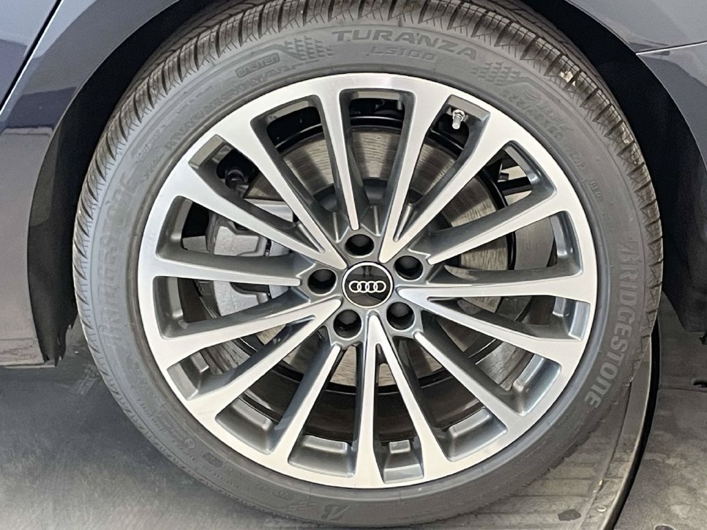 New 2026 Audi A6 Premium Plus AWD/4WD image 12