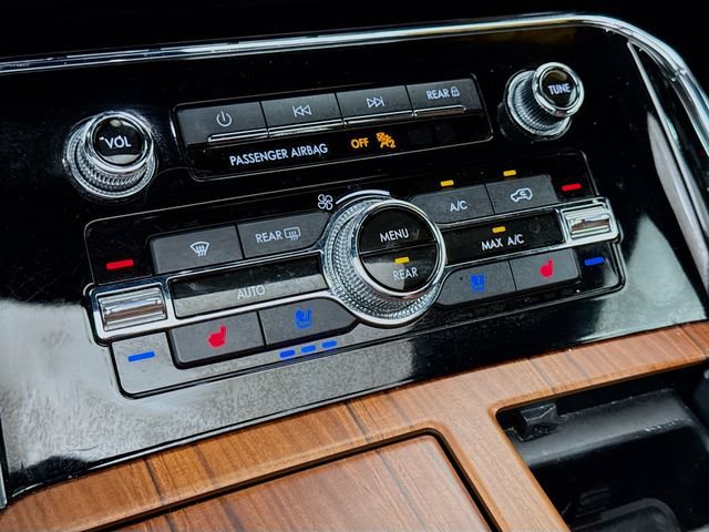 Used 2019 Lincoln Navigator Reserve w/ Cargo Package AWD/4WD image 16