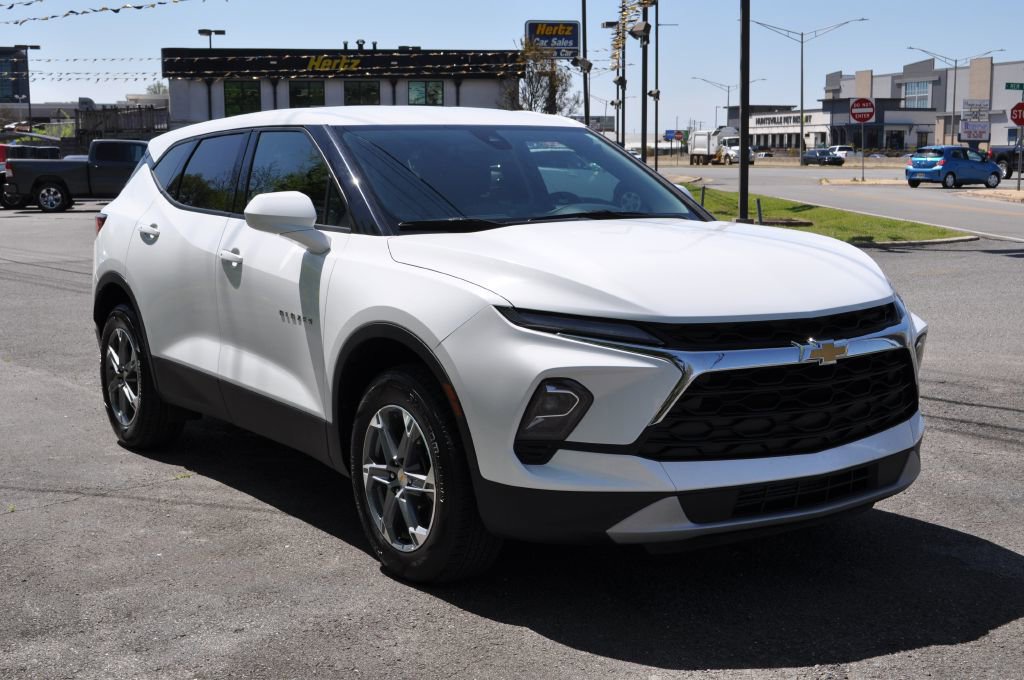 Used 2023 Chevrolet Blazer LT image 5