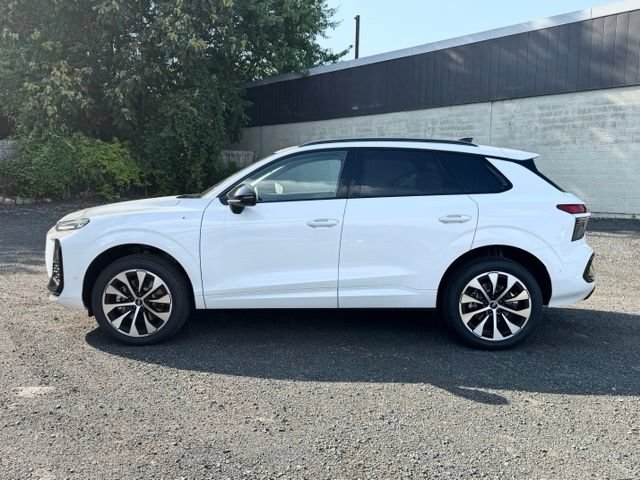 New 2026 Audi Q3 quattro 2.0T AWD/4WD image 5