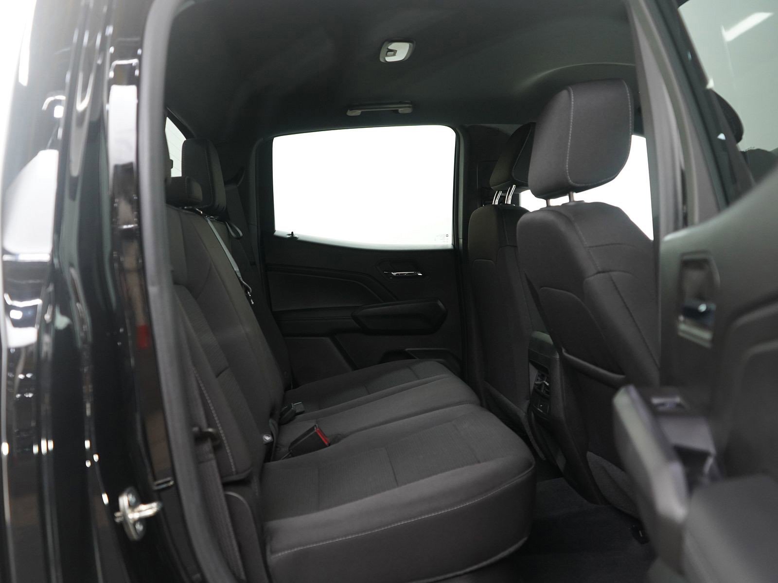 Used 2023 Chevrolet Colorado LT w/ LT Convenience Package II image 12