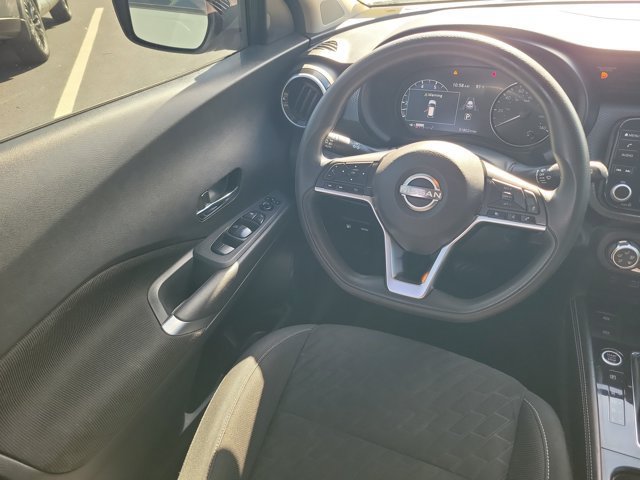 Certified 2023 Nissan Kicks SV FWD image 17