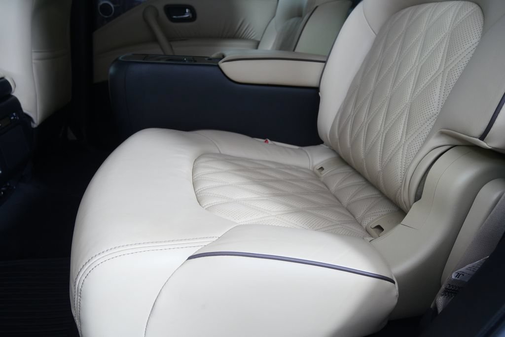 Used 2021 Nissan Armada Platinum w/ Captain's Chairs Package RWD image 14
