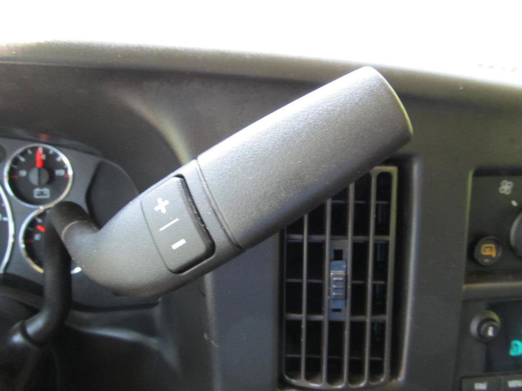 Used 2022 GMC Savana 3500 Extended w/ Driver Convenience Package image 47