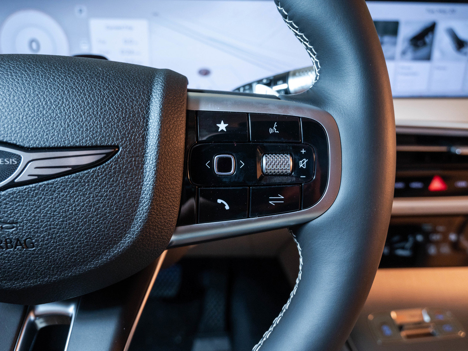 Used 2026 Genesis GV70 2.5T Advanced image 21