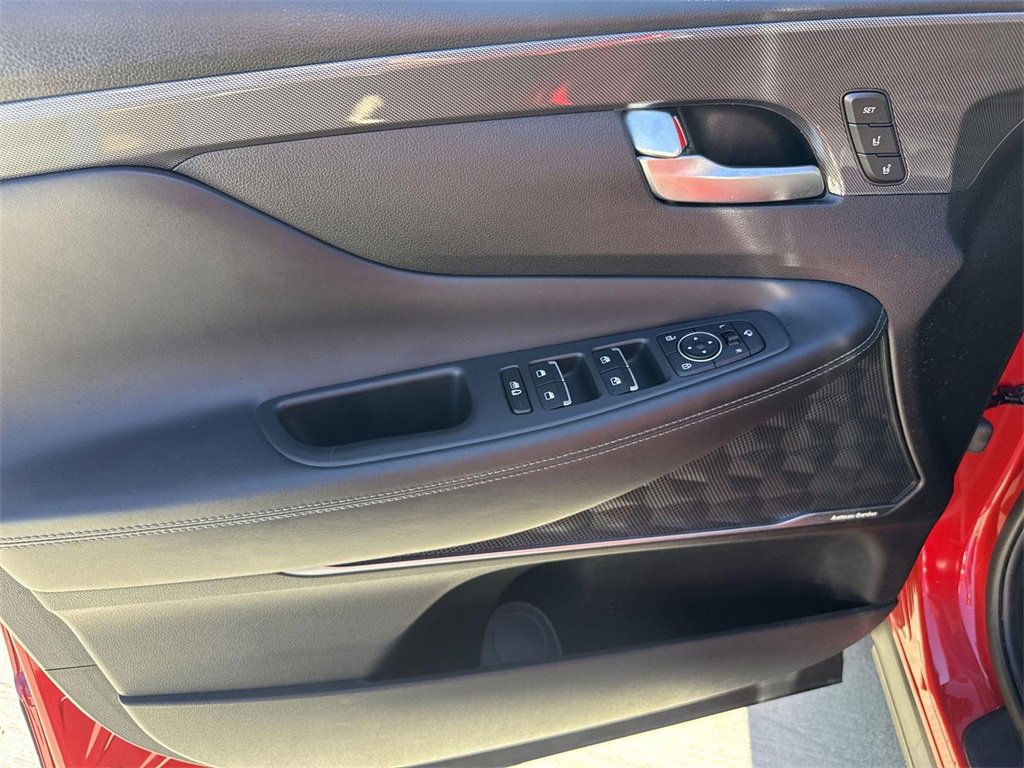 Used 2023 Hyundai Santa Fe Limited image 22