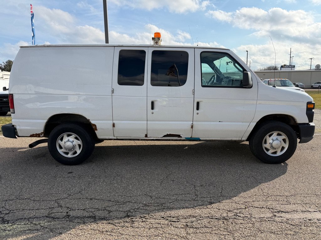 Used 2011 Ford E-250 and Econoline 250 w/ PWR Group RWD image 21