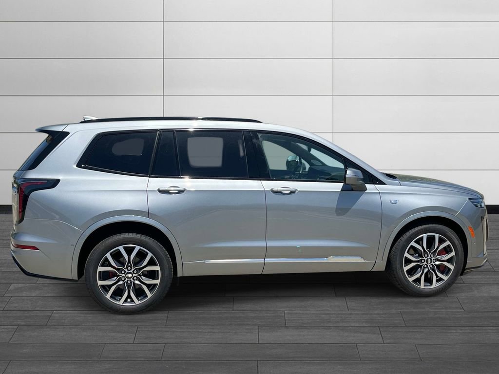 New 2025 Cadillac XT6 Sport w/ Platinum Package AWD/4WD image 6