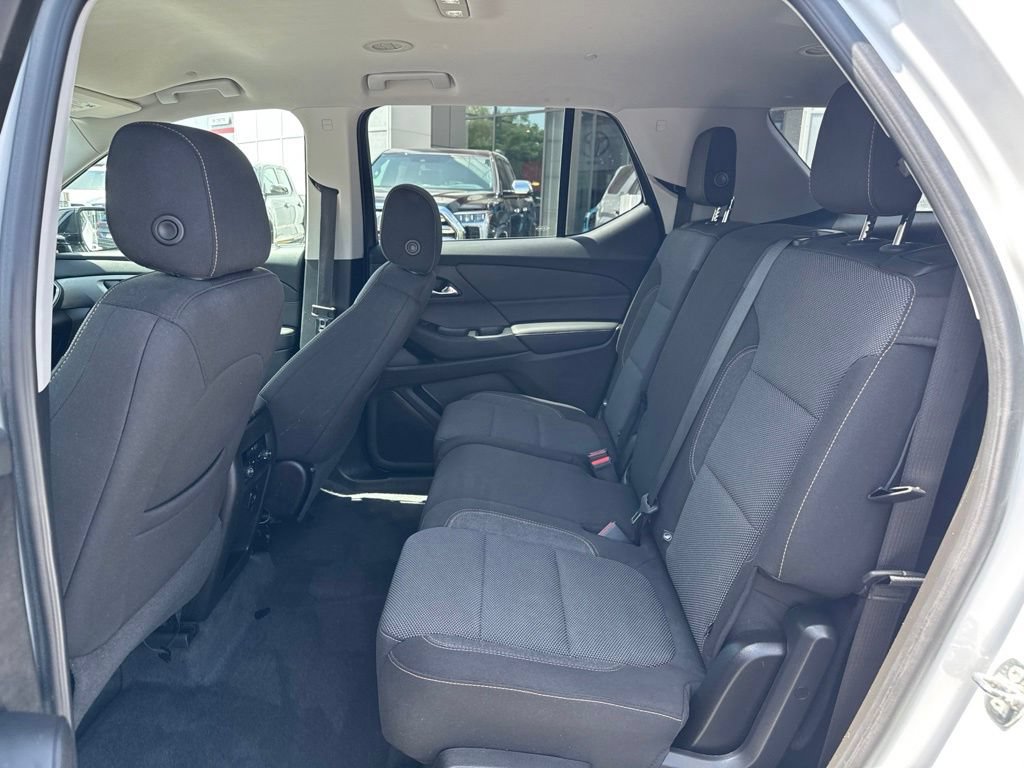 Used 2018 Chevrolet Traverse LS FWD image 13
