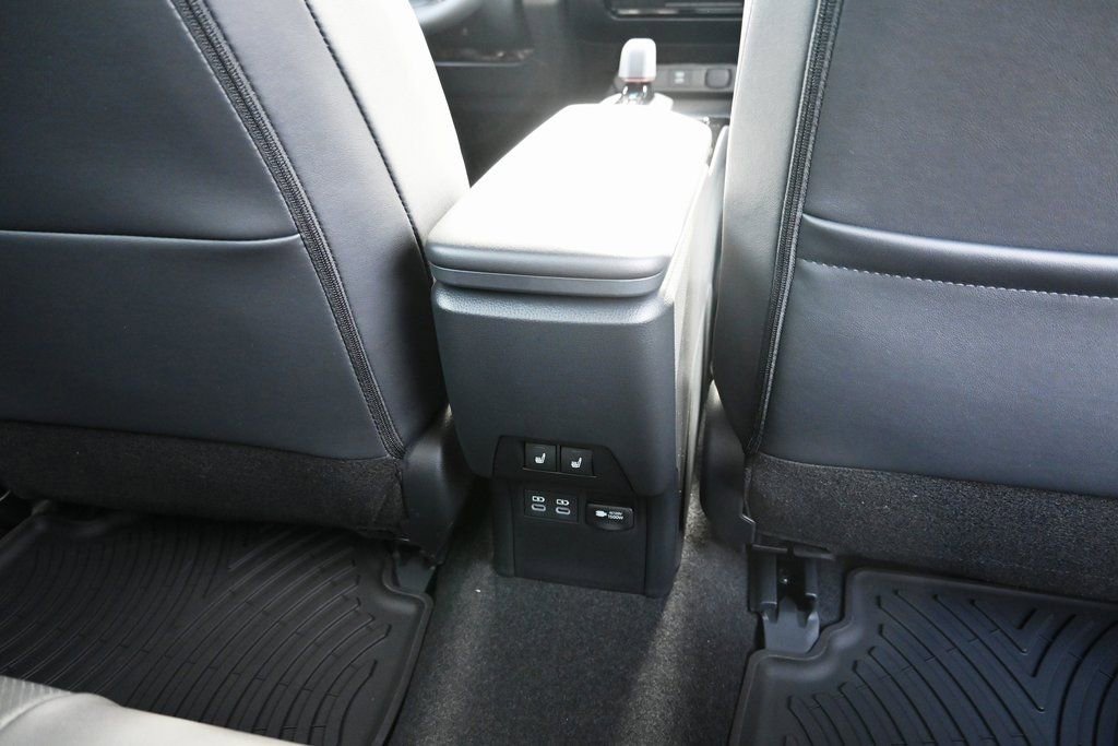 New 2026 Toyota Prius Plug-In Hybrid image 18