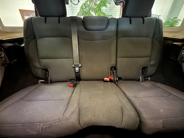 Used 2021 Jeep Wrangler Unlimited Sport w/ Sun And Sound Package AWD/4WD image 12