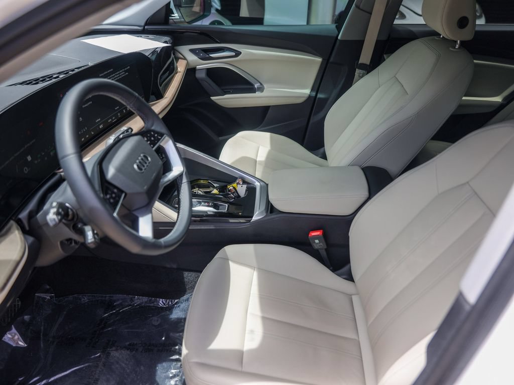 Used 2025 Audi Q5 Premium AWD/4WD image 18