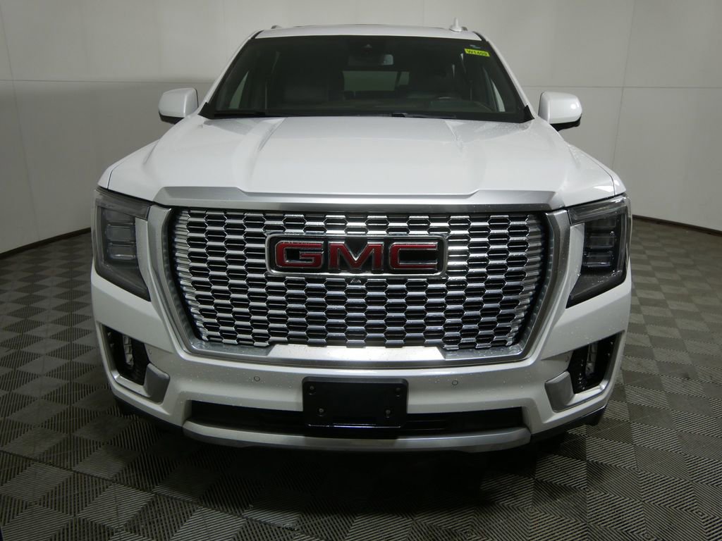 Used 2023 GMC Yukon XL Denali image 8