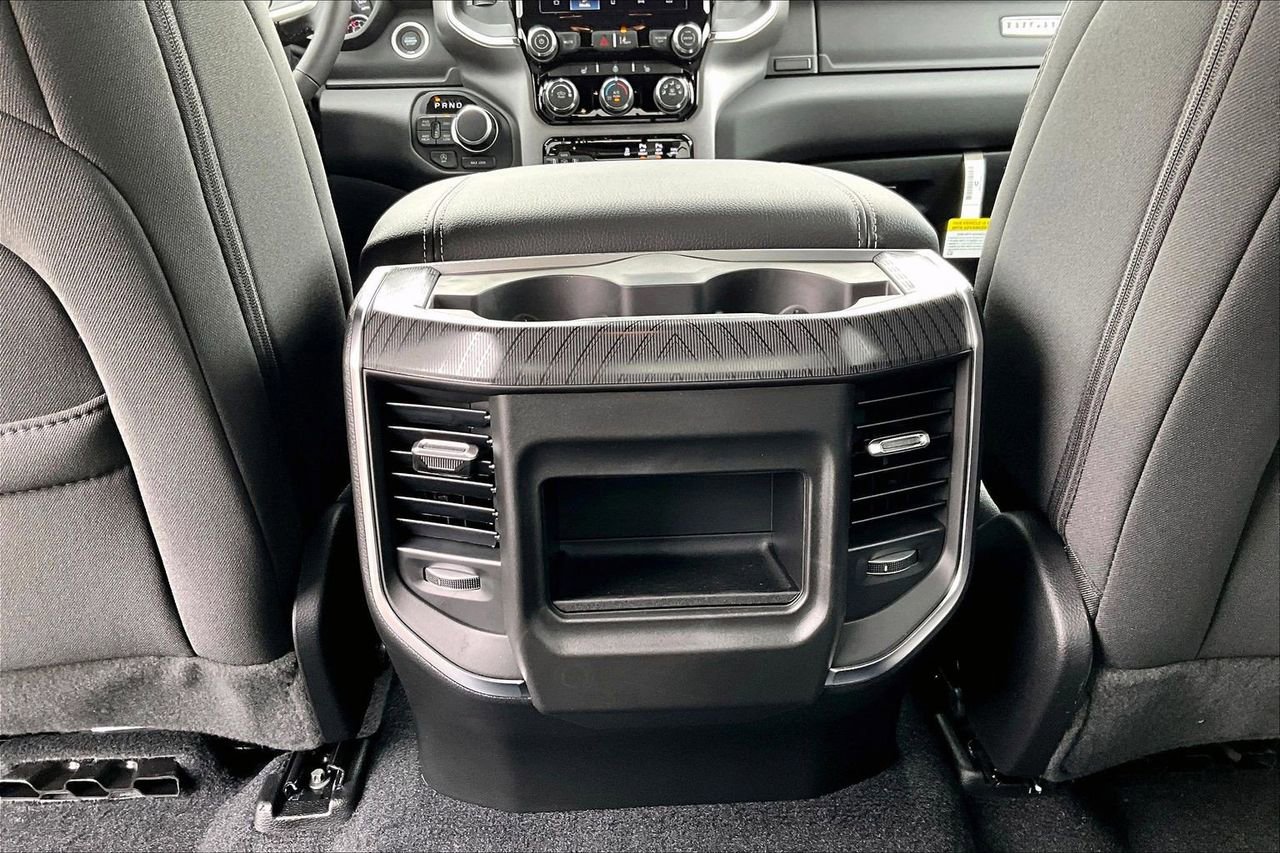 New 2026 RAM 1500 Big Horn AWD/4WD image 16