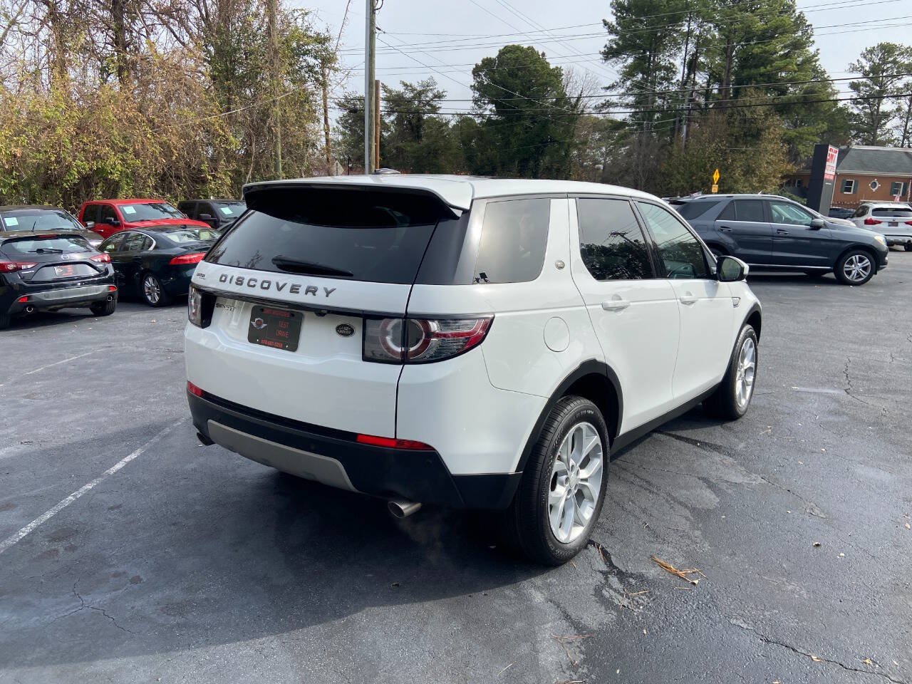 Used 2015 Land Rover Discovery Sport HSE AWD/4WD image 6