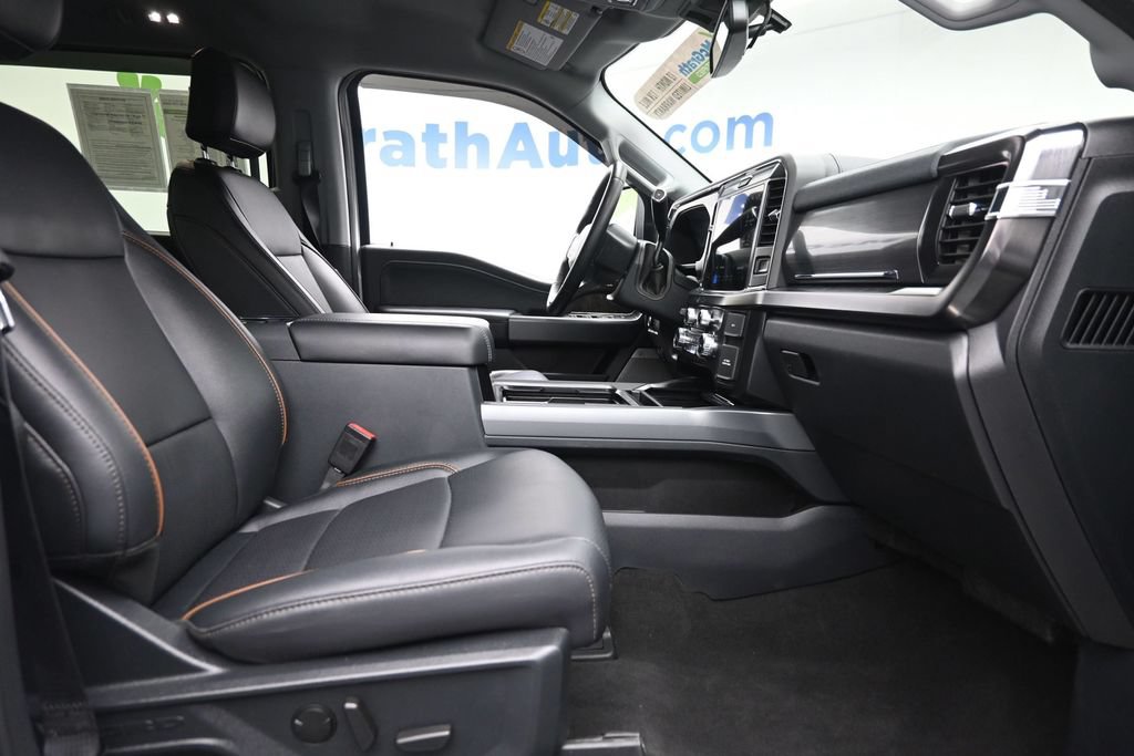Used 2026 Ford F250 Lariat AWD/4WD image 9