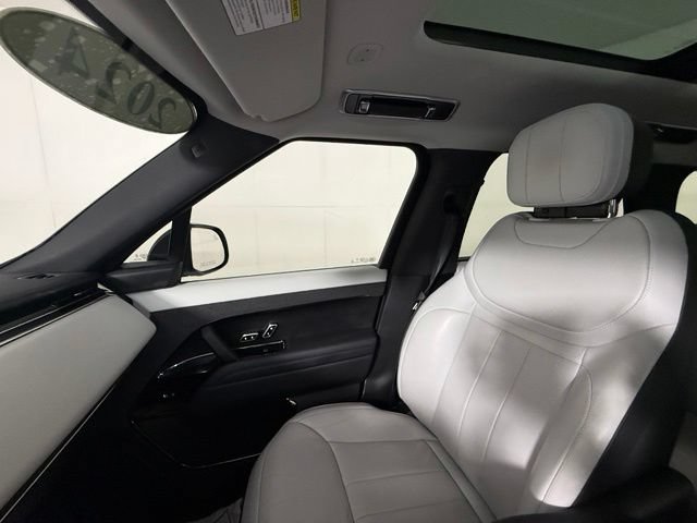 Used 2024 Land Rover Range Rover Sport Dynamic SE AWD/4WD image 22