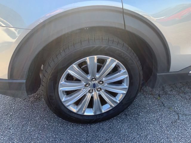 Certified 2022 Ford Explorer Limited w/ Equipment Group 301A RWD image 38