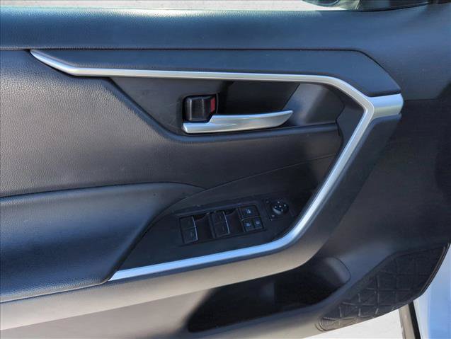 Certified 2023 Toyota RAV4 SE AWD/4WD image 9