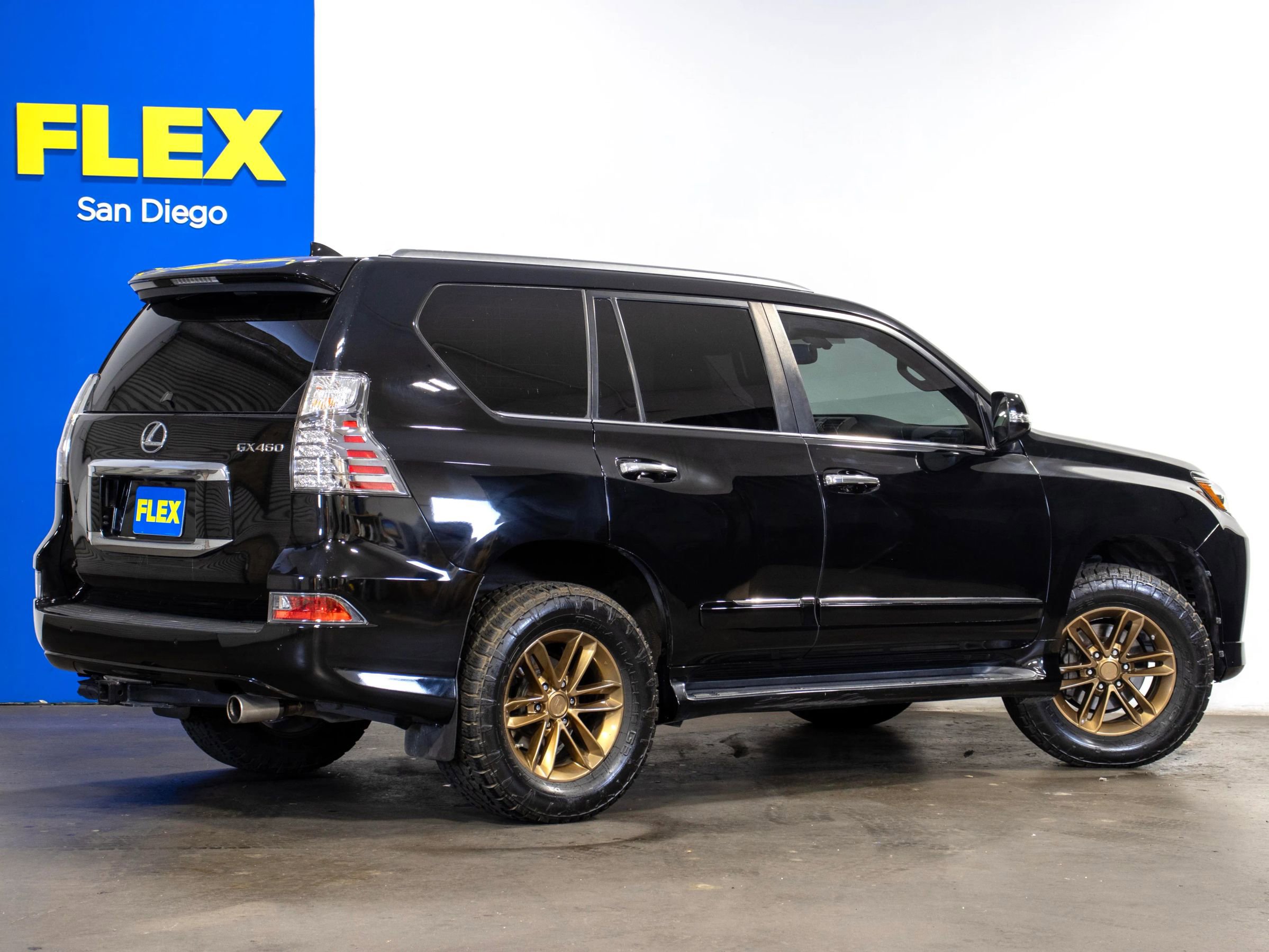 Used 2016 Lexus GX 460 w/ Premium Package image 5
