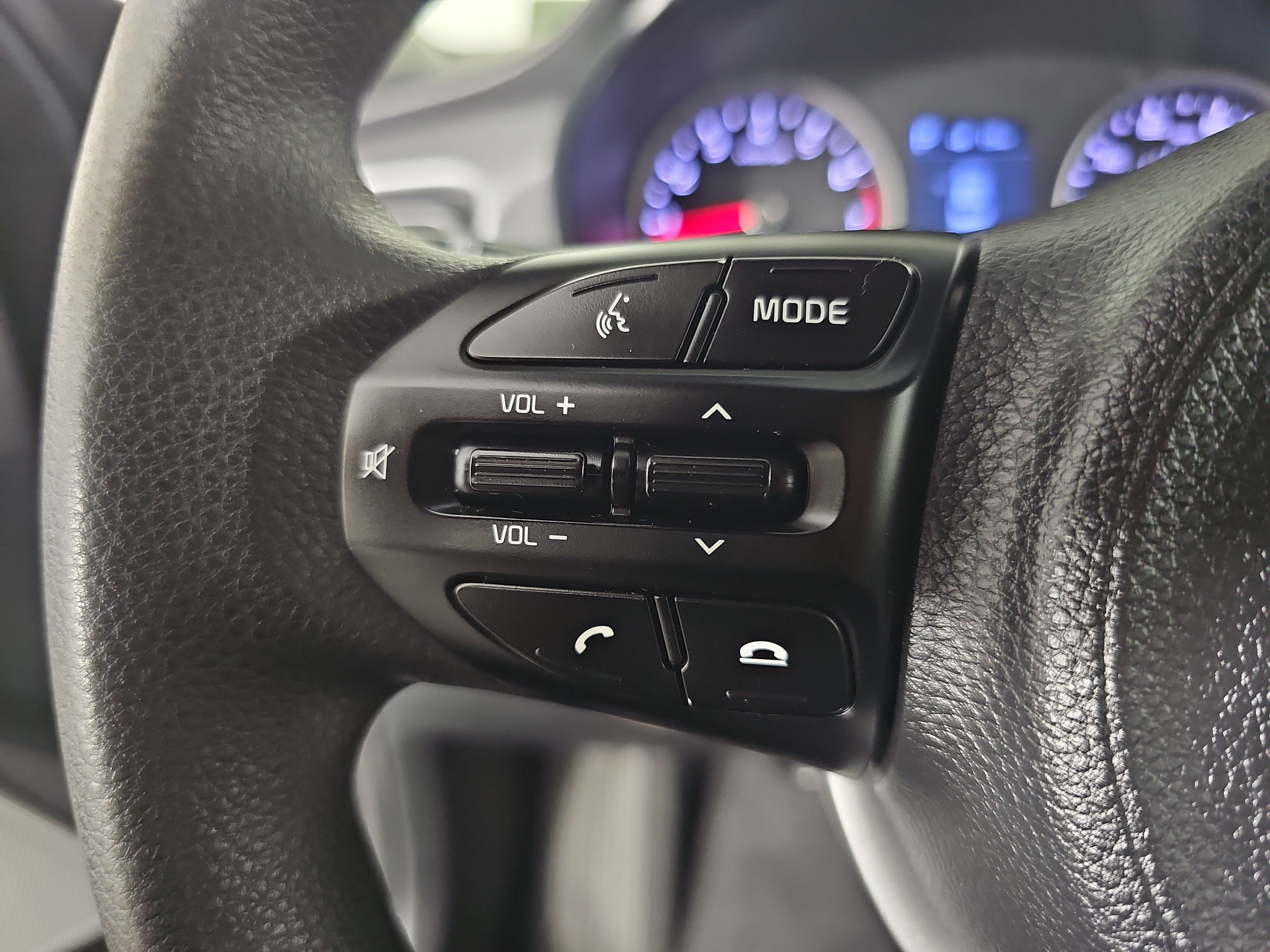 Used 2019 Kia Rio S w/ Technology Package FWD image 22
