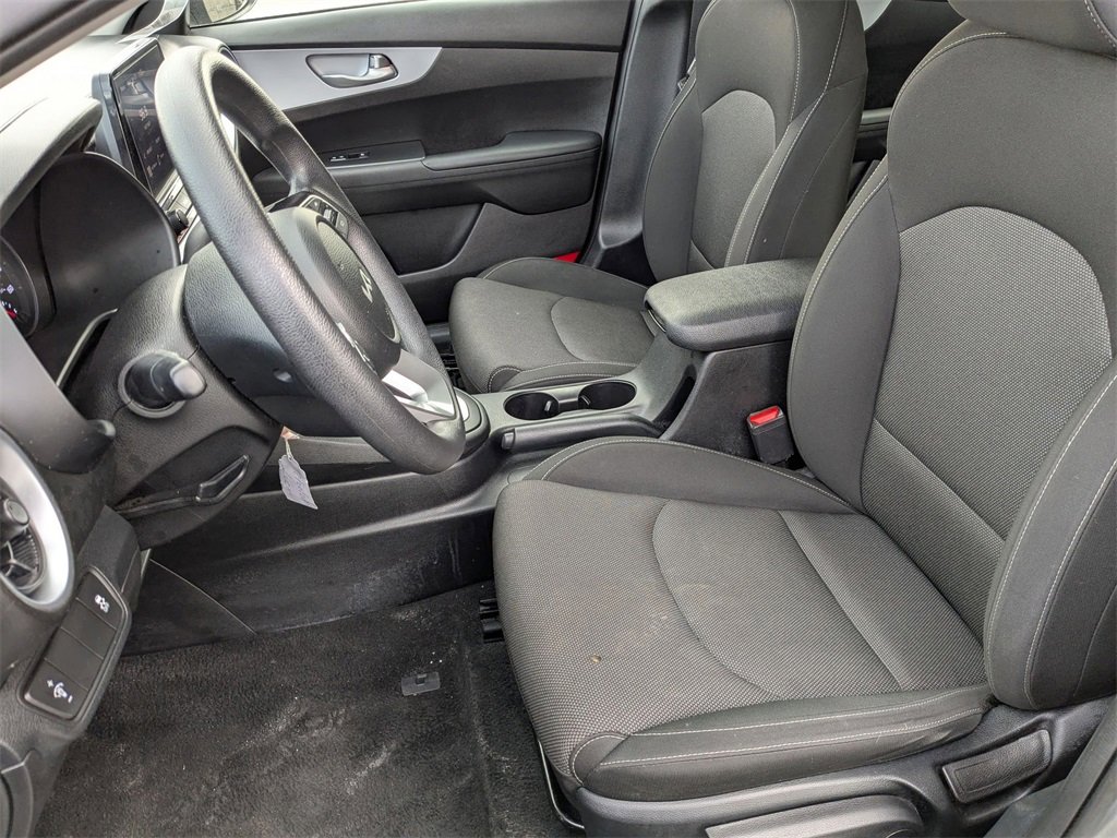 Used 2024 Kia Forte LXS image 16