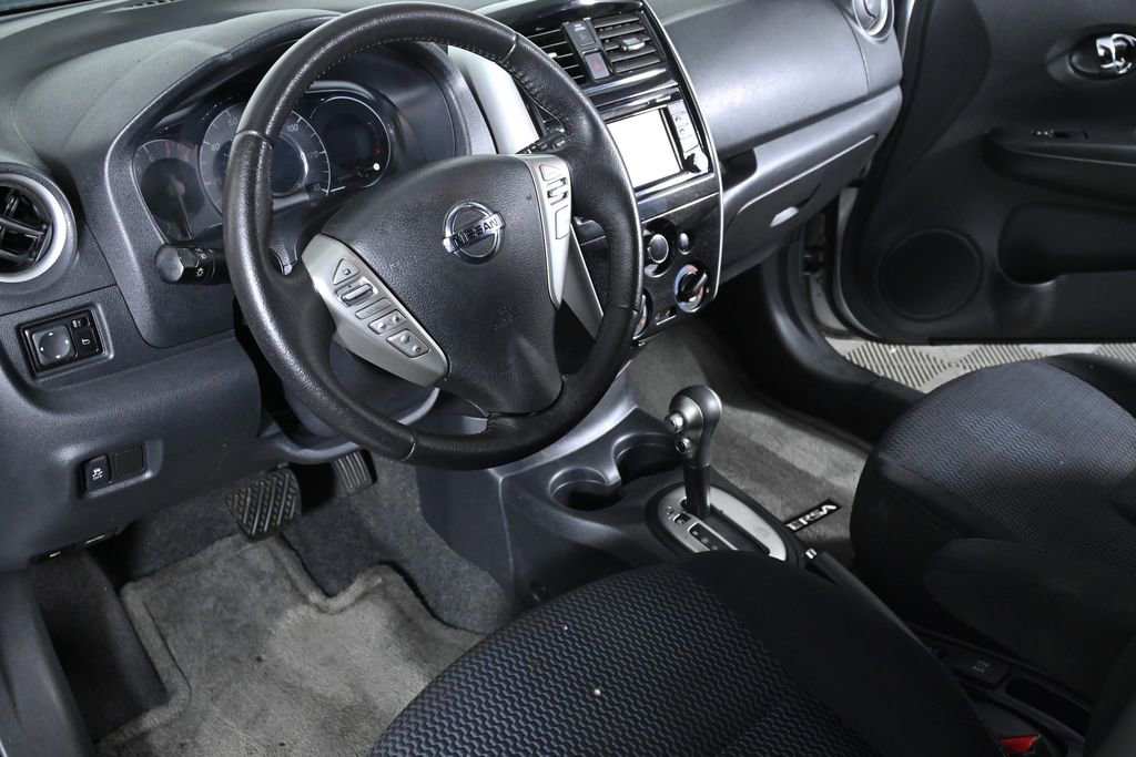 Used 2015 Nissan Versa Note SV image 11