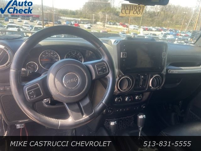 Used 2017 Jeep Wrangler Unlimited Rubicon w/ Dual Top Group image 4