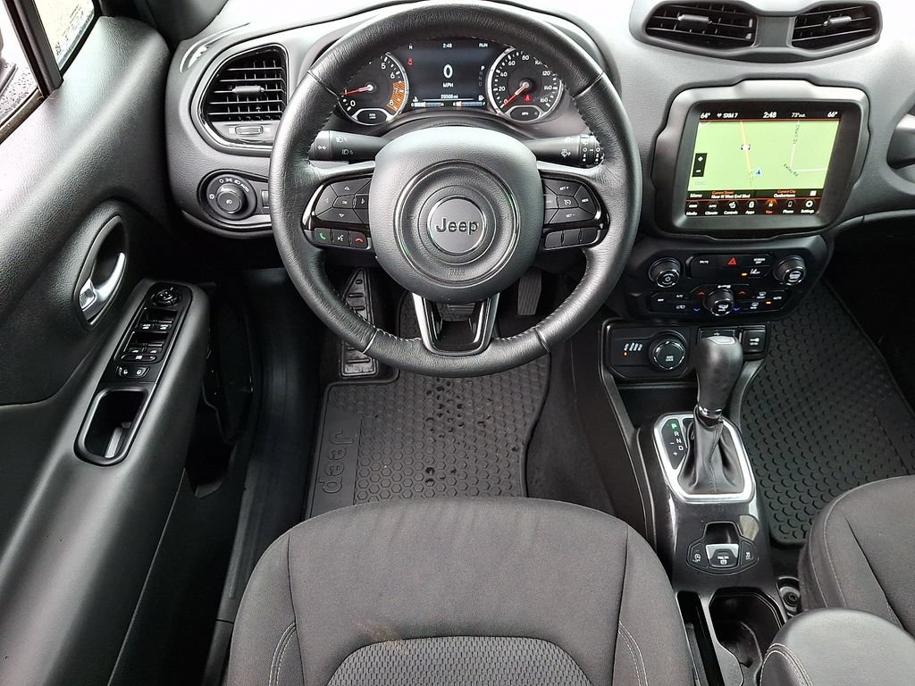 Used 2022 Jeep Renegade Latitude AWD/4WD image 12