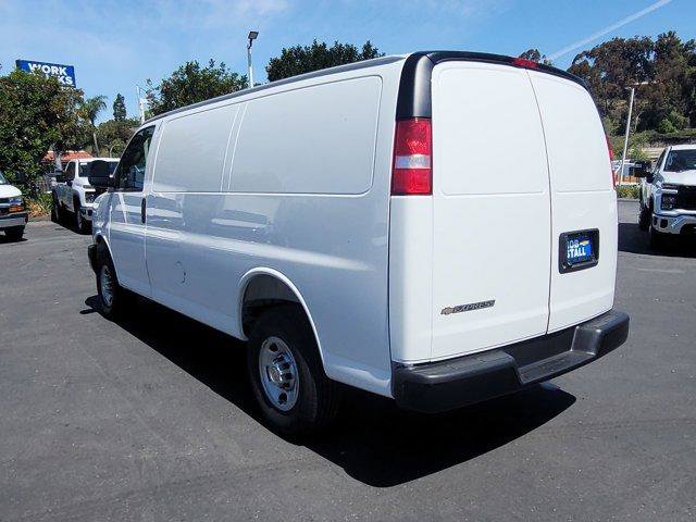 New 2026 Chevrolet Express 2500 w/ Driver Convenience Package RWD image 6