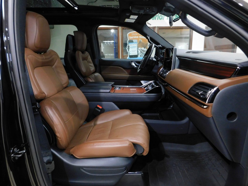 Used 2024 Lincoln Navigator L Reserve w/ Equipment Group 201A image 96