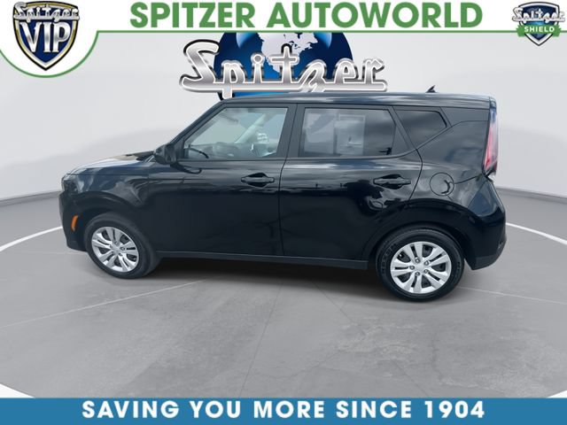 Certified 2025 Kia Soul LX FWD image 6