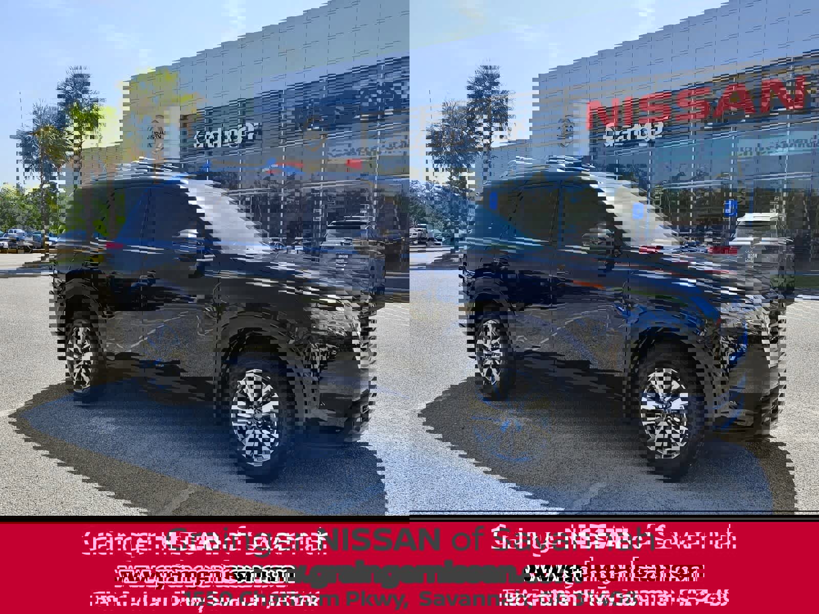 Used 2023 Nissan Pathfinder SL