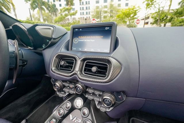 Used 2023 Aston Martin V12 Vantage Roadster RWD image 94
