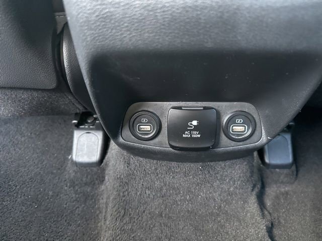 Used 2023 Hyundai Santa Fe Limited AWD/4WD image 26