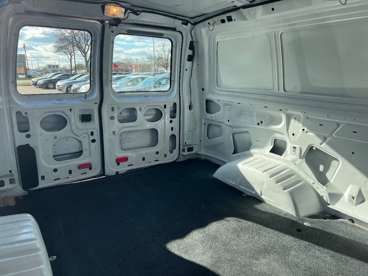 Used 2013 Ford E-250 and Econoline 250 w/ Commercial Cargo Van Pkg RWD image 37