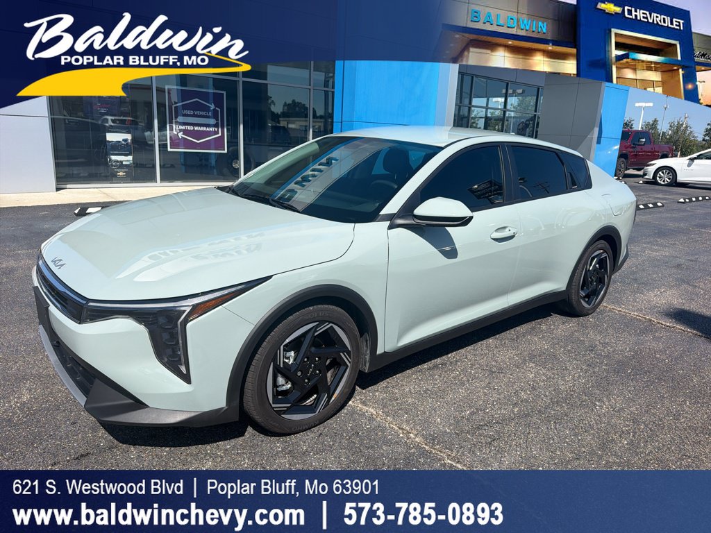 Used 2026 Kia K4 EX FWD image 1
