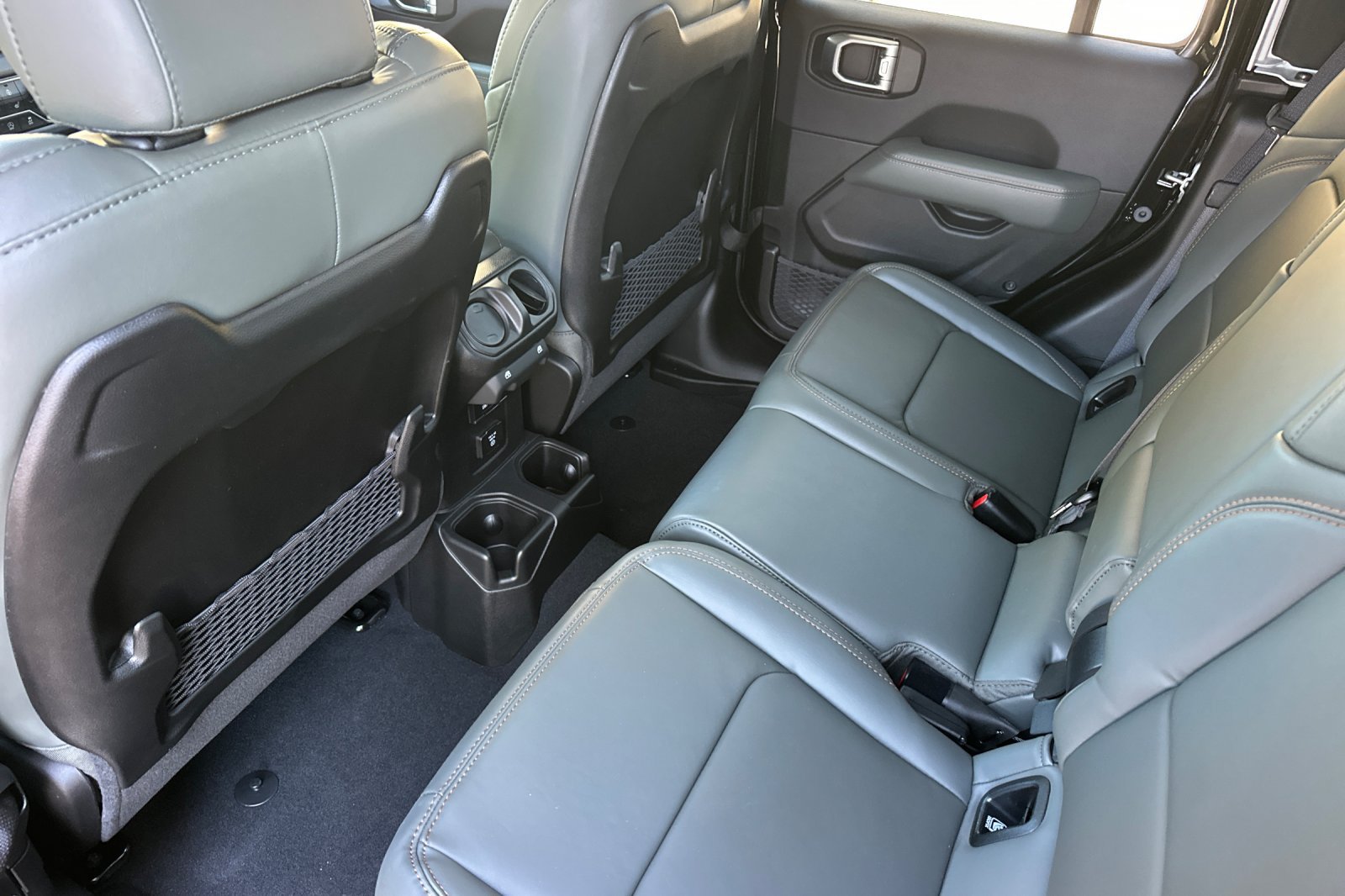 New 2026 Jeep Gladiator Mojave AWD/4WD image 11