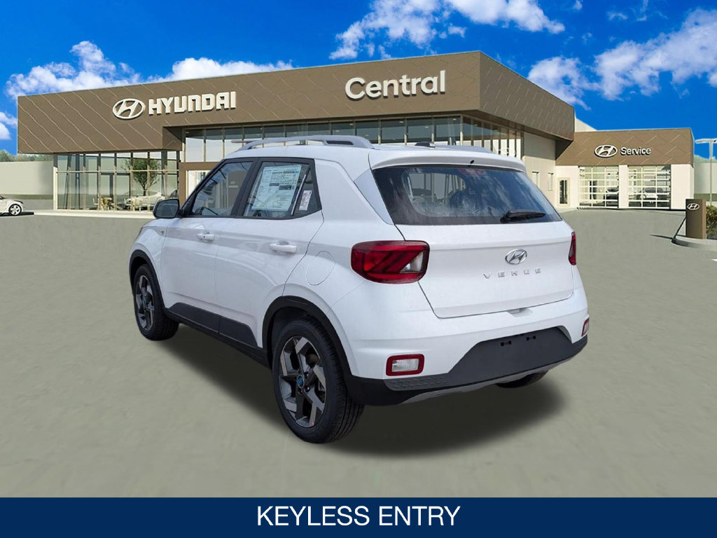 New 2026 Hyundai Venue SEL FWD image 6