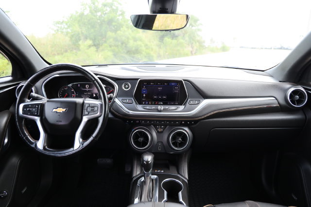 Used 2020 Chevrolet Blazer Premier w/ Driver Confidence II Package FWD image 11