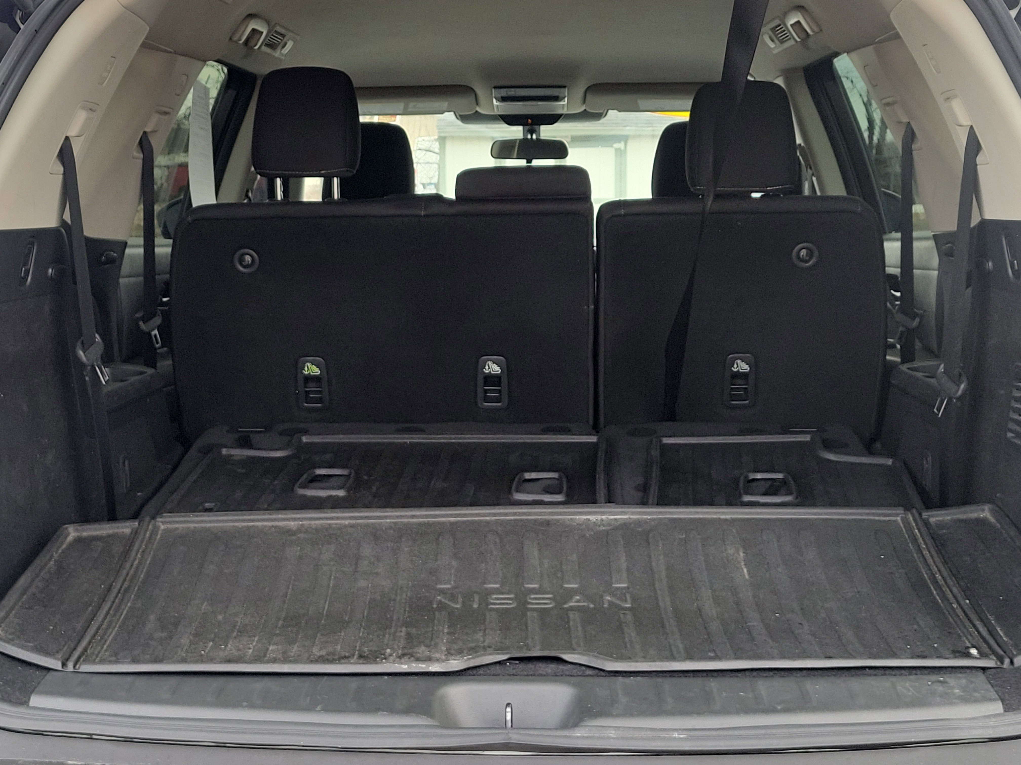 Used 2024 Nissan Pathfinder SV image 7