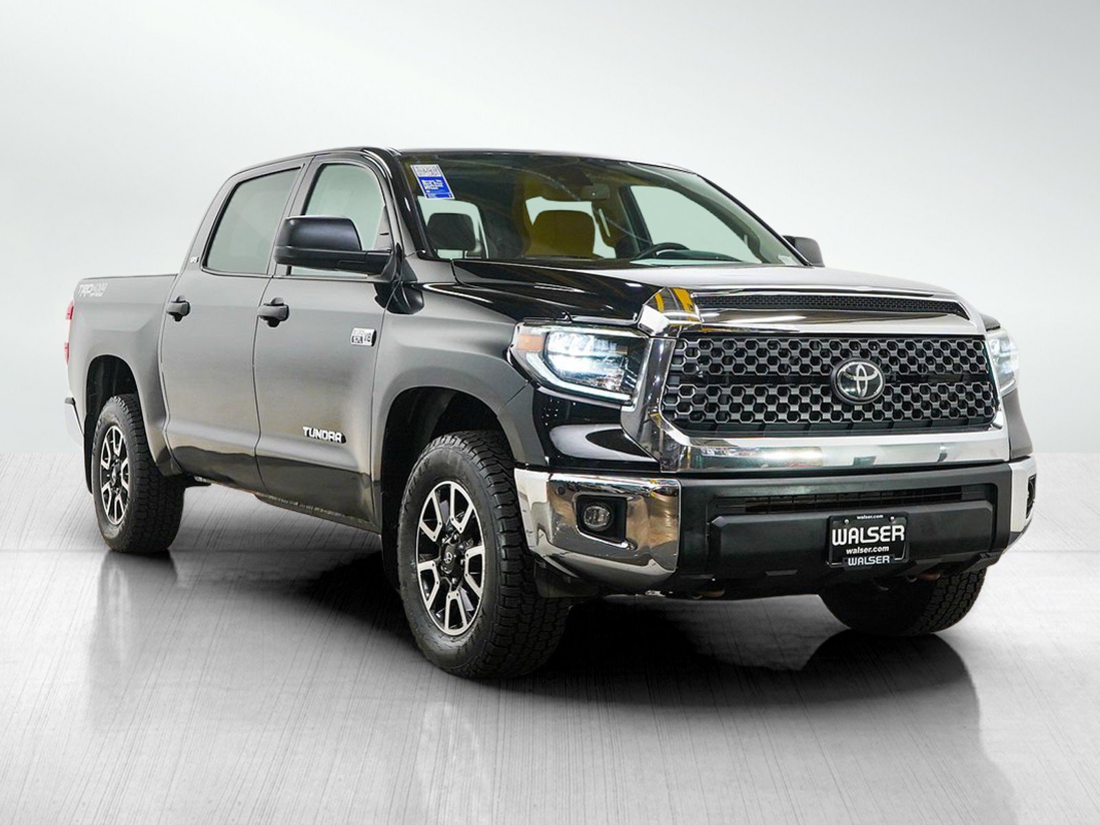 Used 2021 Toyota Tundra SR5 AWD/4WD image 7